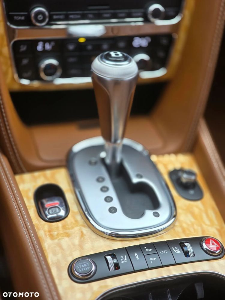 Bentley Continental GT V8 - 9