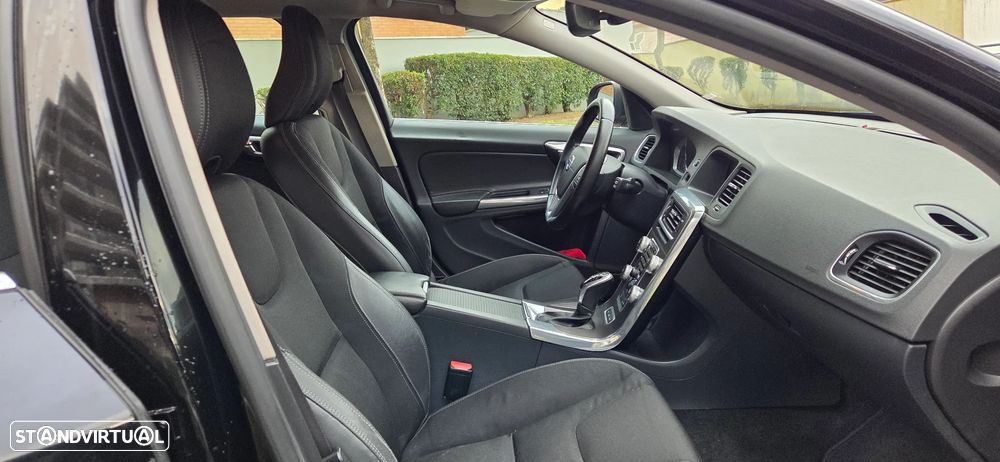 Volvo V60 - 20