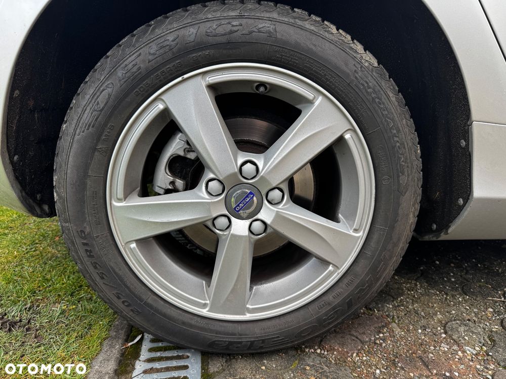 Volvo V40 D3 Geartronic Momentum - 12