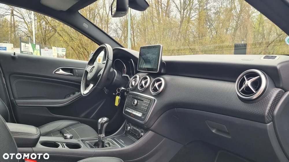 Mercedes-Benz Klasa A 200 (BlueEFFICIENCY) Urban - 9