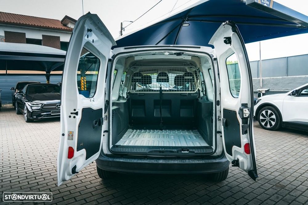 Renault Kangoo E-Tech - 11