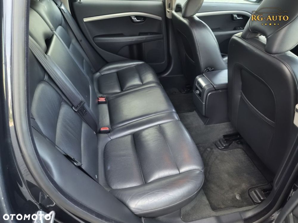 Volvo V70 - 32