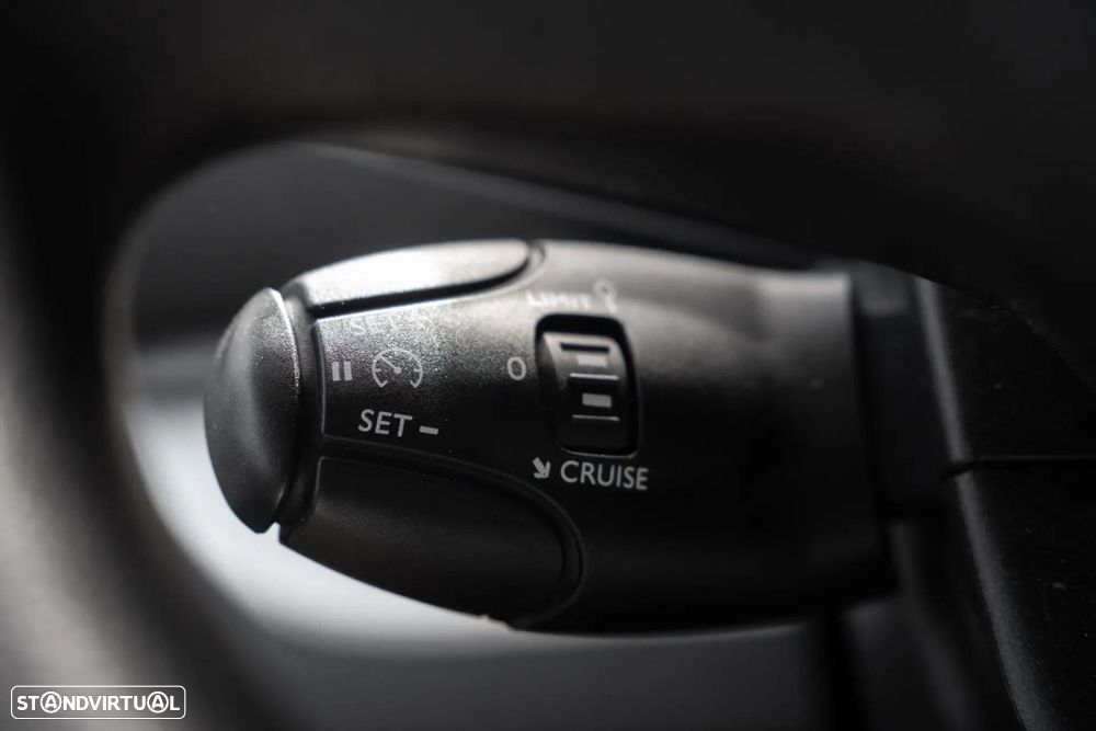 Peugeot Traveller 1.5 BlueHDi L2H1 Active Standard - 17
