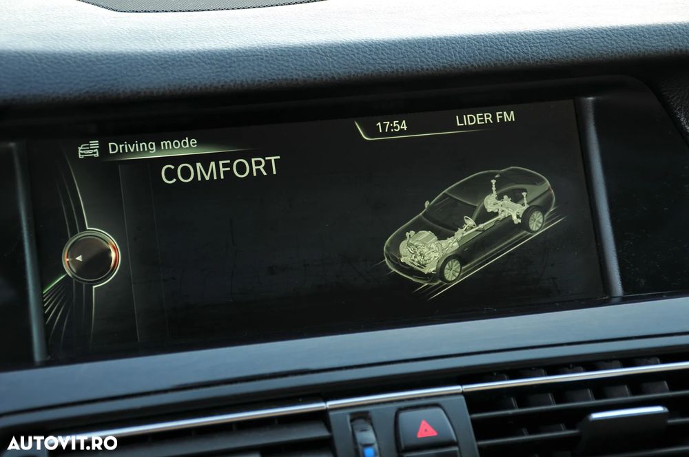 BMW Seria 5 520d - 16