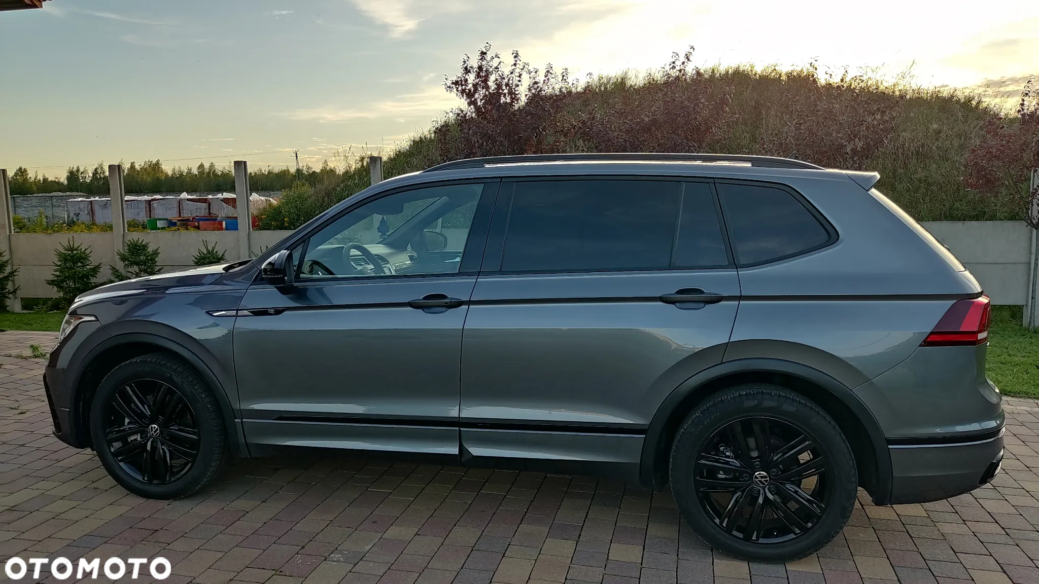 Volkswagen Tiguan Allspace - 11