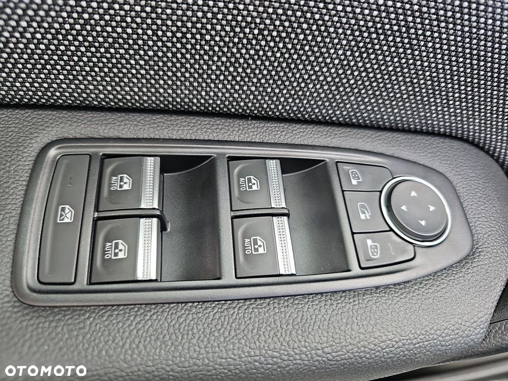 Renault Symbioz 1.6 E-Tech Full Hybrid 145 Techno - 26
