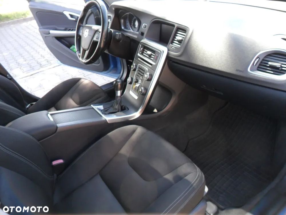 Volvo S60 D3 Business Edition - 20