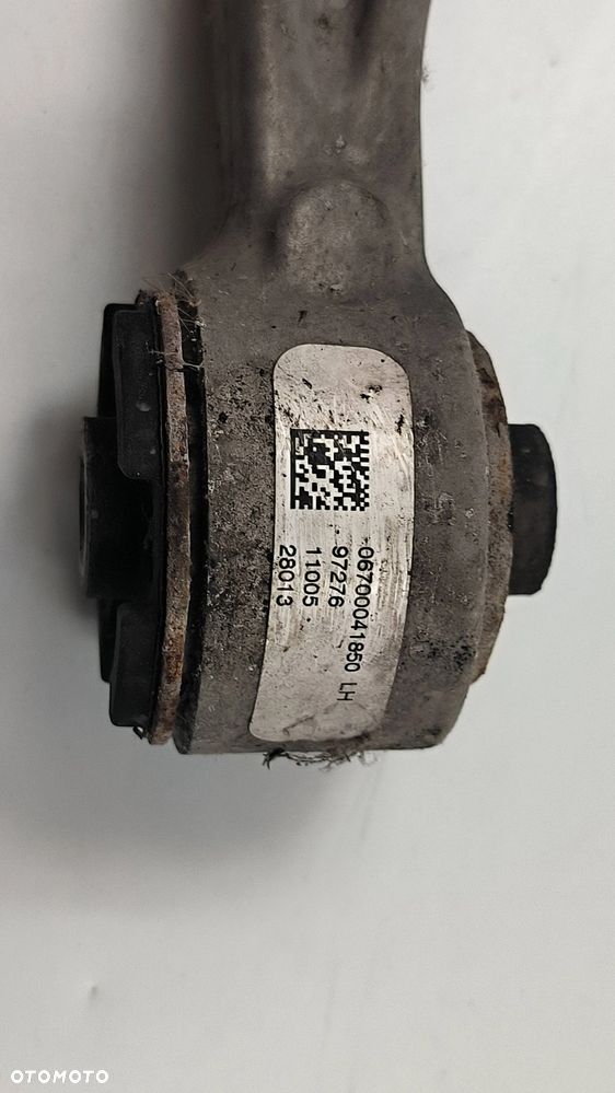 Maserati ghibli 2987 TDI 2014 sedan czarny Wahacz 6700041860 prawy i 6700041850 lewy przedni - 6