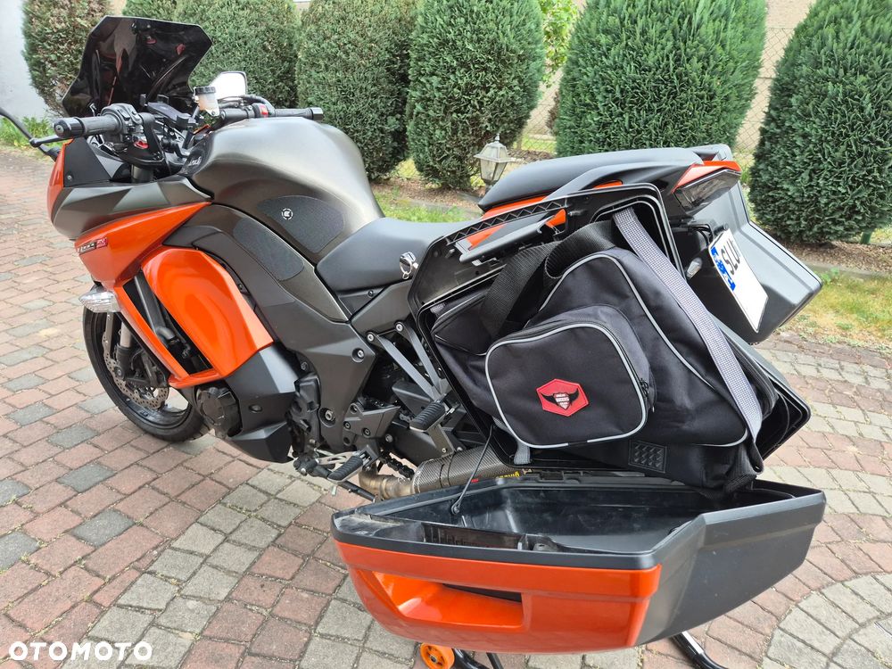 Kawasaki Ninja 1000 SX - 4