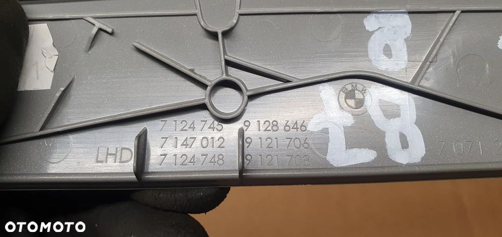 Listwa dekor deski konsoli BMW I E87 7124745 - 5