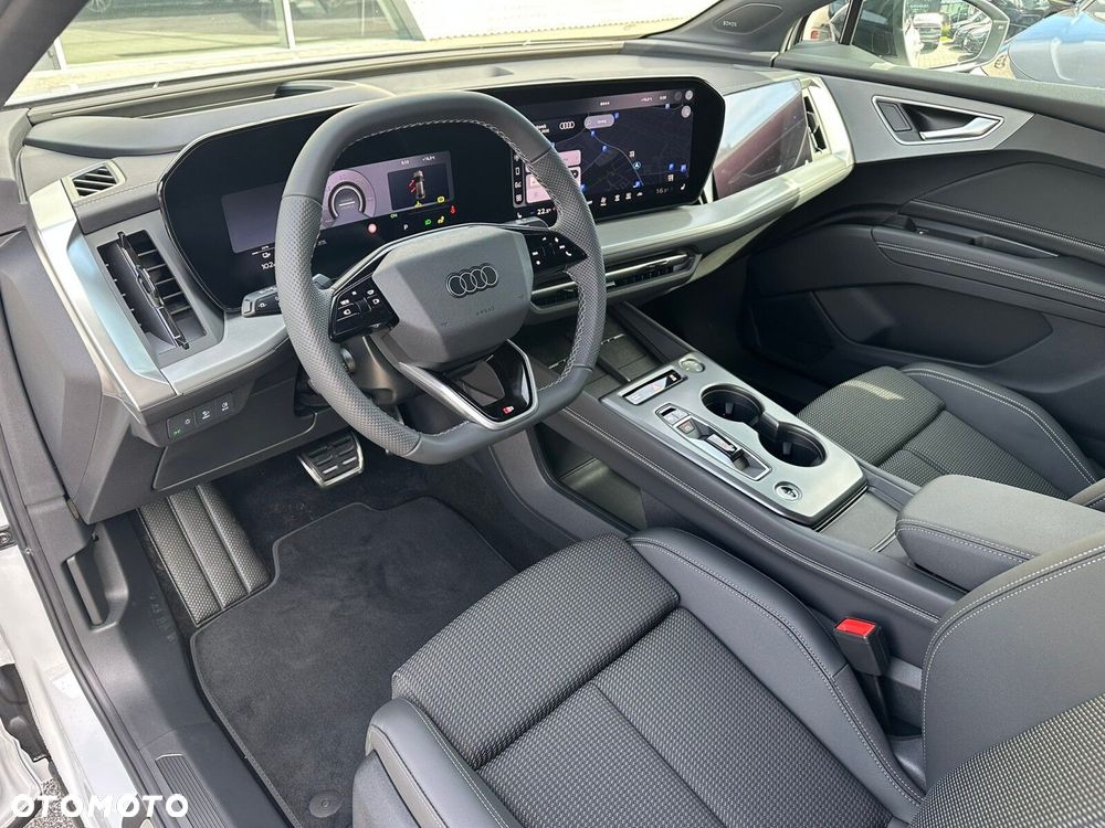Audi Q4 Sportback e-tron - 12