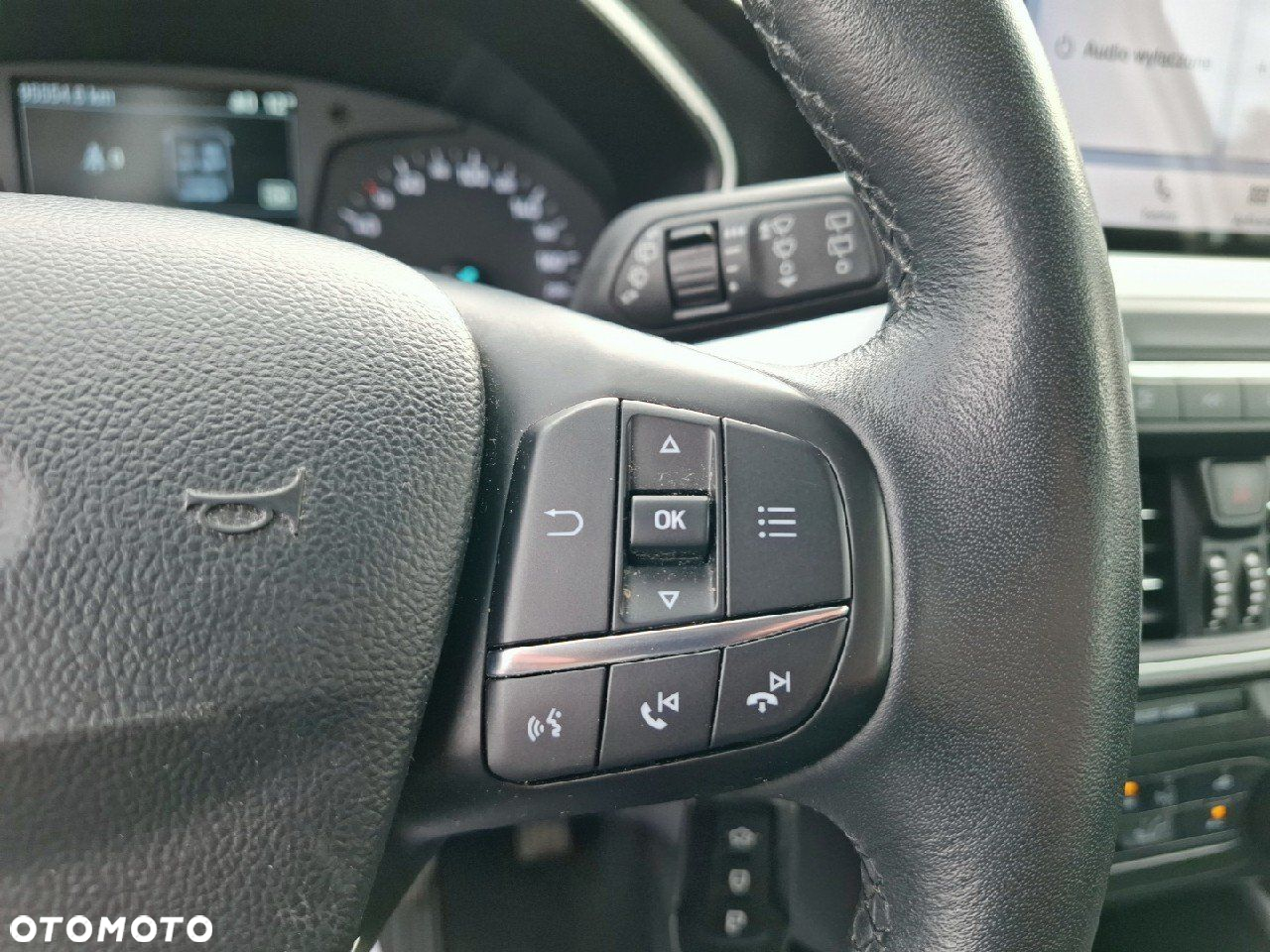 Ford Focus 1.0 EcoBoost Trend Edition - 22