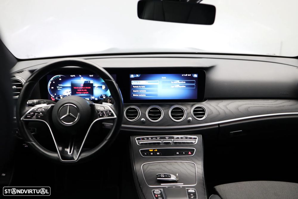 Mercedes-Benz E 300 de Avantgarde - 27