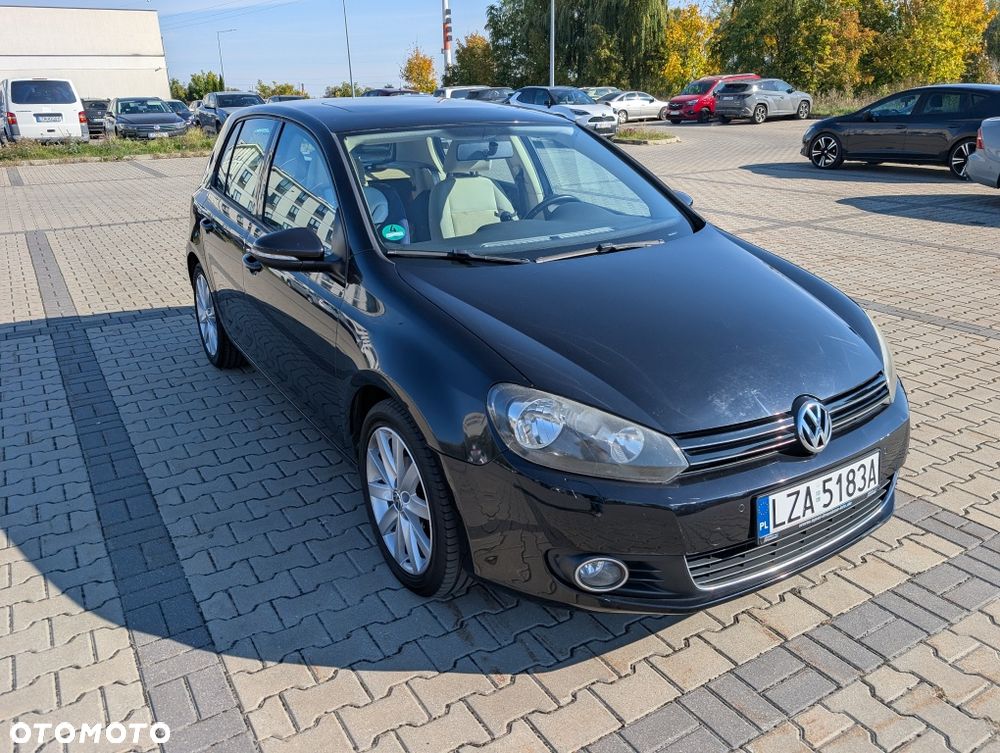 Volkswagen Golf - 2