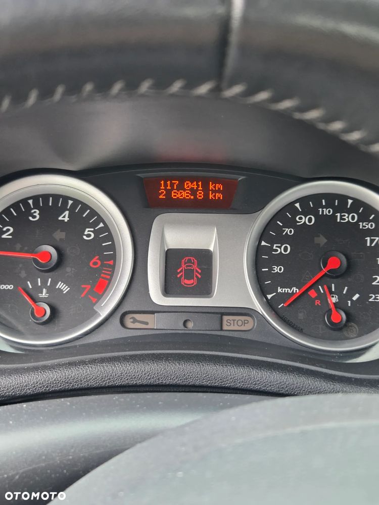 Renault Clio 1.2 16V Life - 10