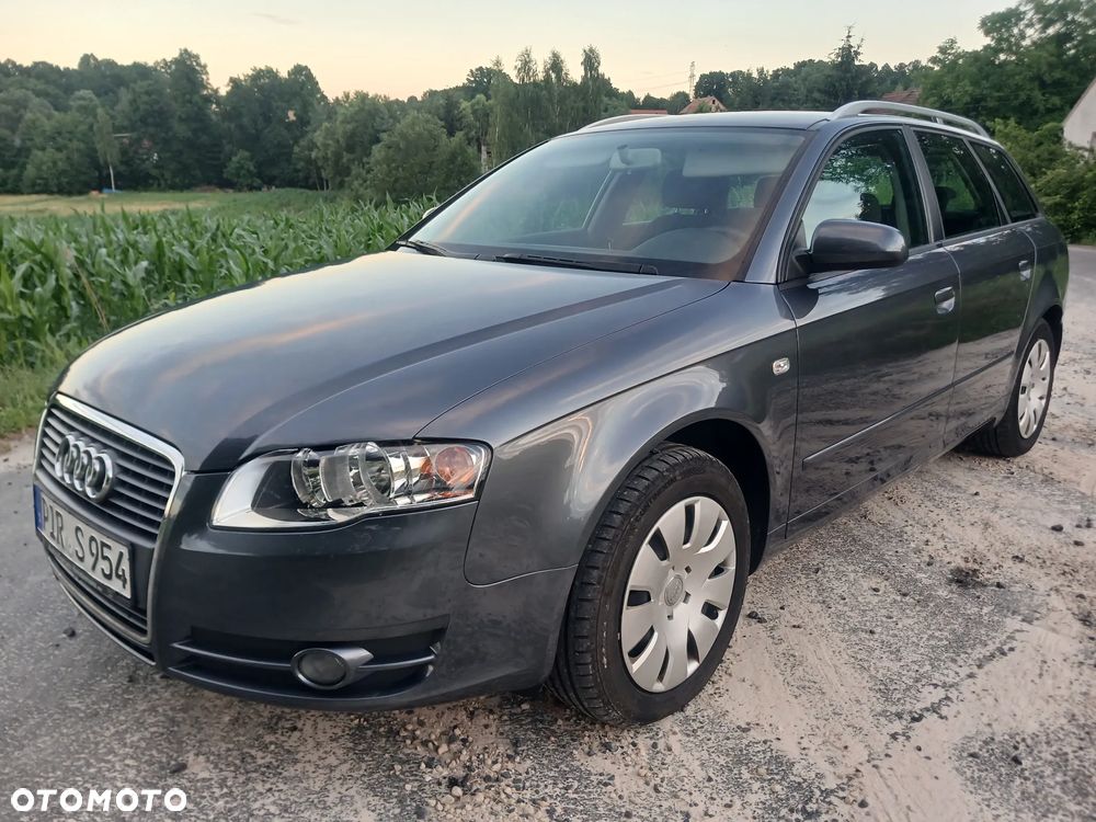 Audi A4 Avant - 1