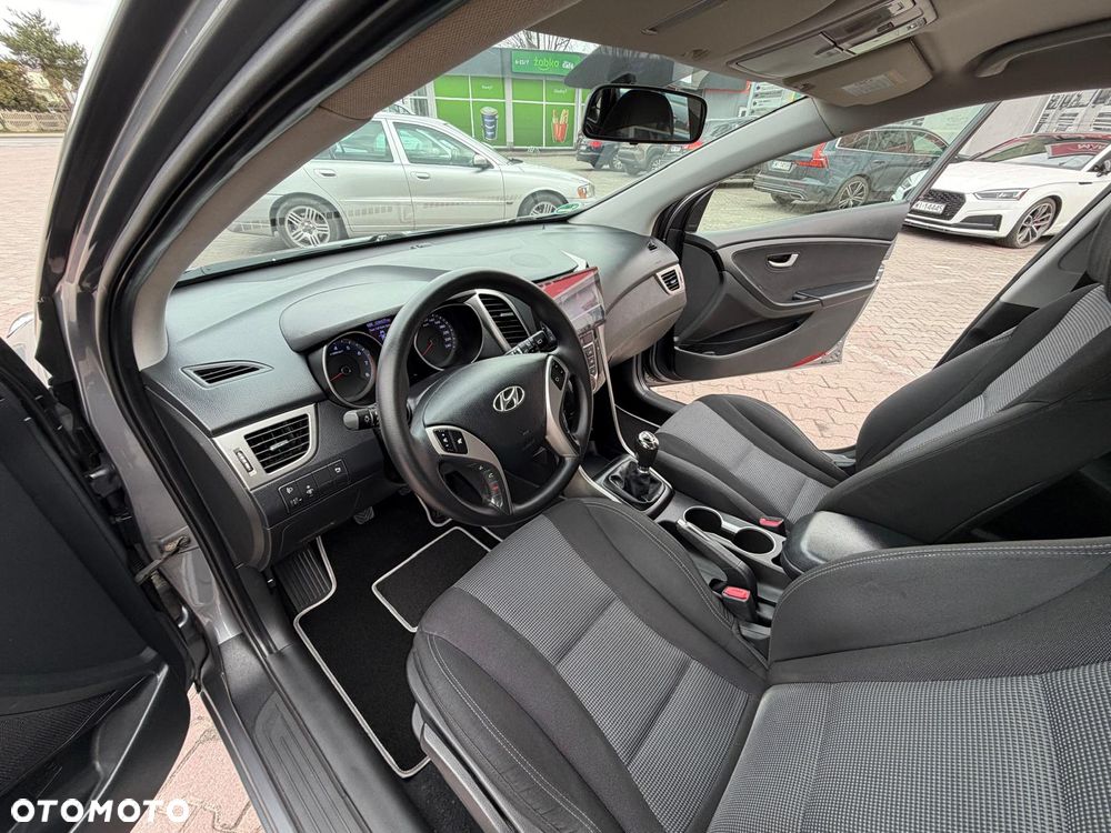 Hyundai i30 1.4 Premium - 7