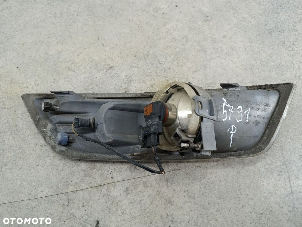 KOMPLET HALOGENÓW FORD GALAXY III AM21-15K202-BD AM21-15K201-BD 2.0 TDCI - 7