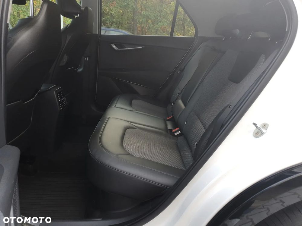 Kia Niro 1.6 GDI Hybrid Business Line - 12