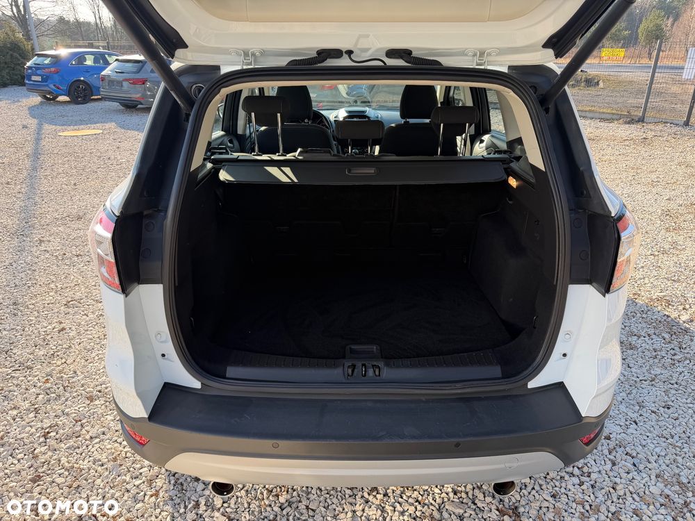 Ford Kuga 2.0 TDCi 4x2 Titanium - 14