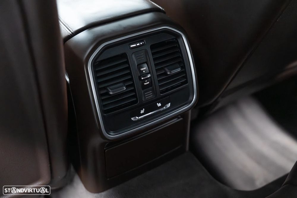 Porsche Macan Turbo PDK - 53