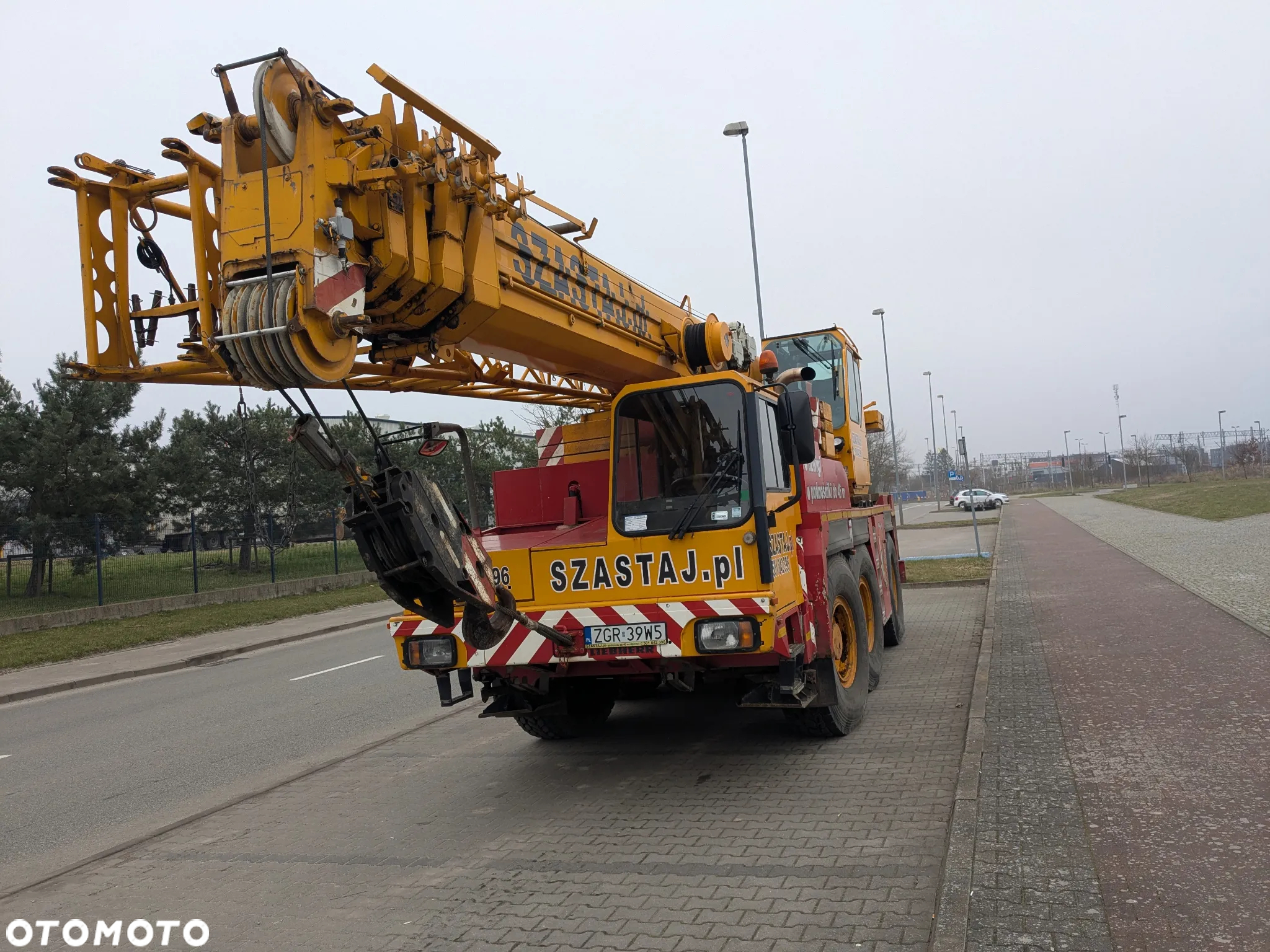 Liebherr 1050/1 Dźwig 50 ton Żuraw Samojezdny Bocian Teleskop 40 +16 m - 10