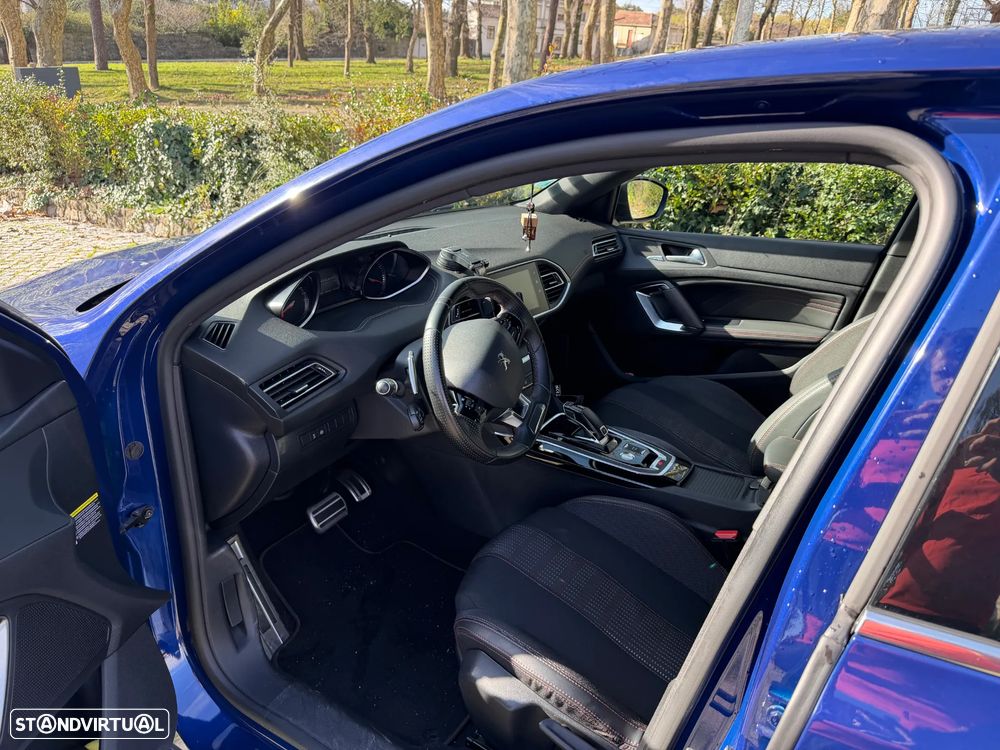 Peugeot 308 1.2 PureTech GT Line EAT8 - 9