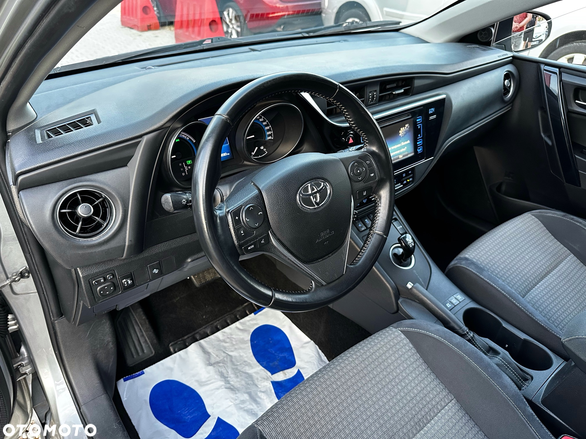 Toyota Auris 1.8 VVT-i Hybrid Automatik Cool - 18