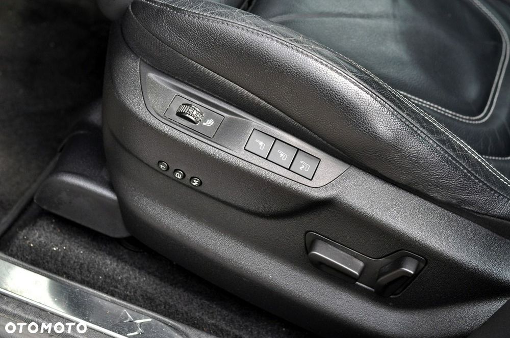 Citroën DS5 HDi 165 SportChic - 6