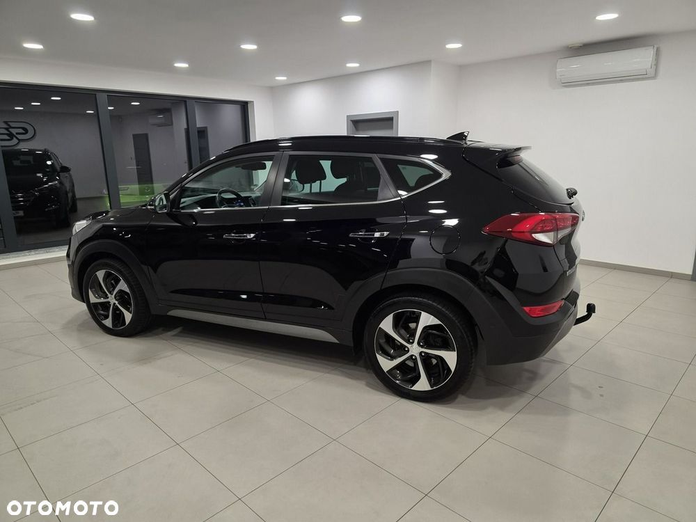 Hyundai Tucson 2.0 CRDi Premium 4WD - 6