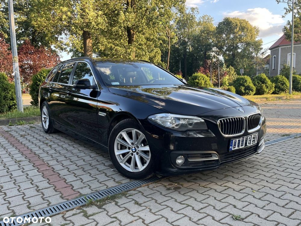 BMW Seria 5 525d Luxury Line - 1