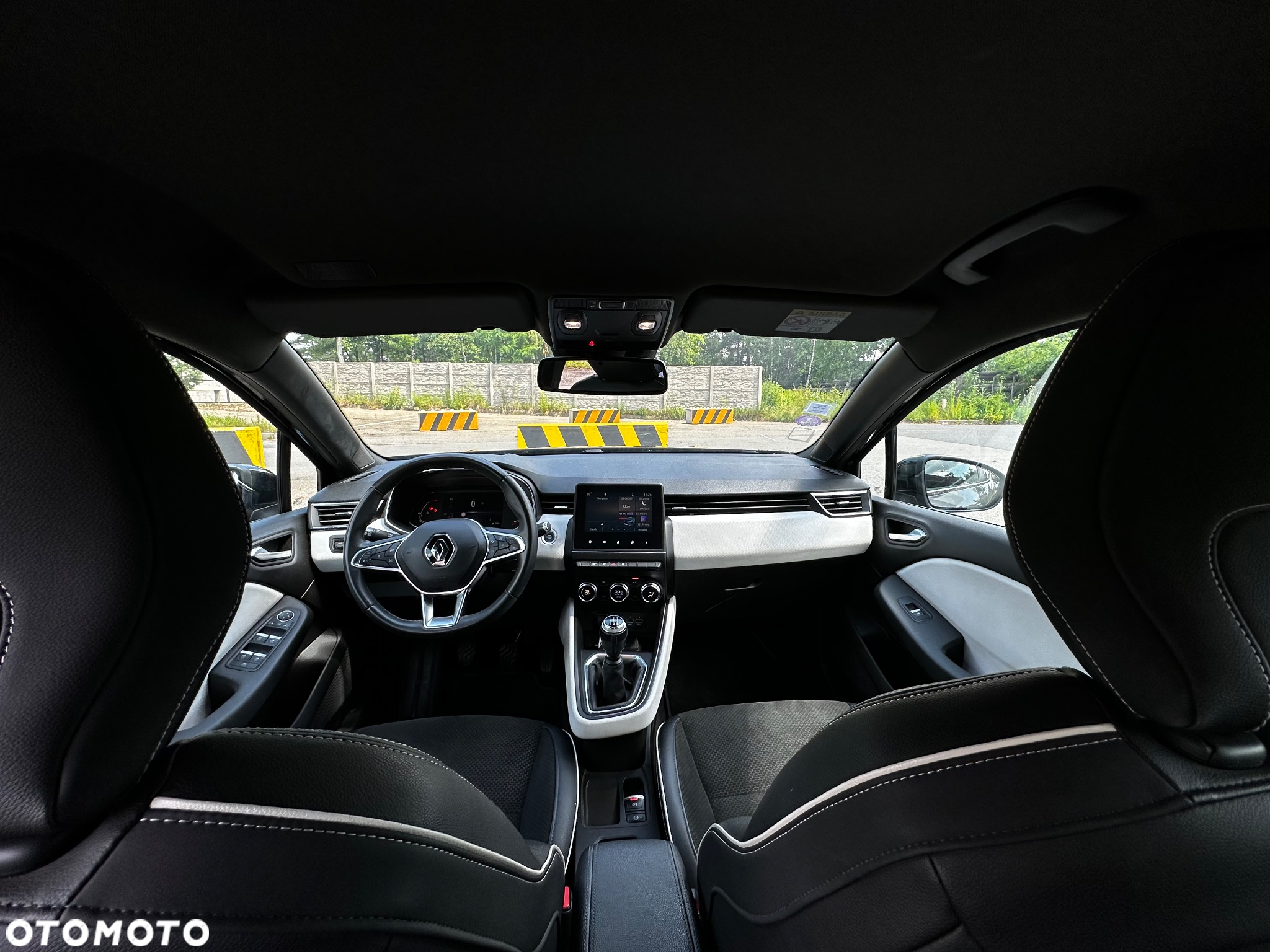 Renault Clio - 12