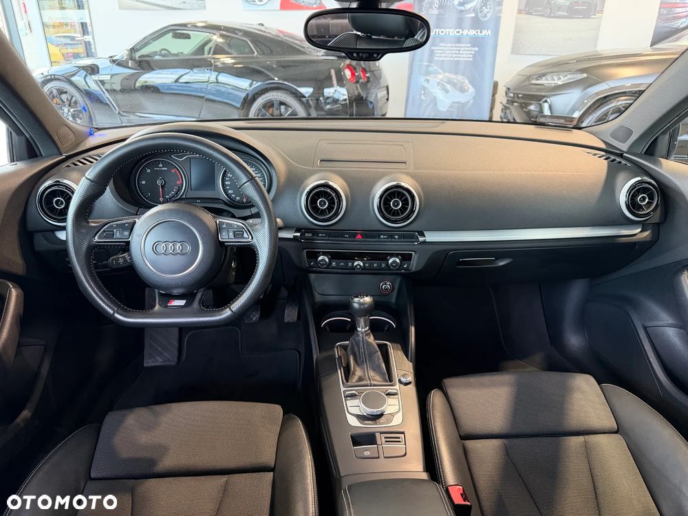 Audi A3 Sportback - 15