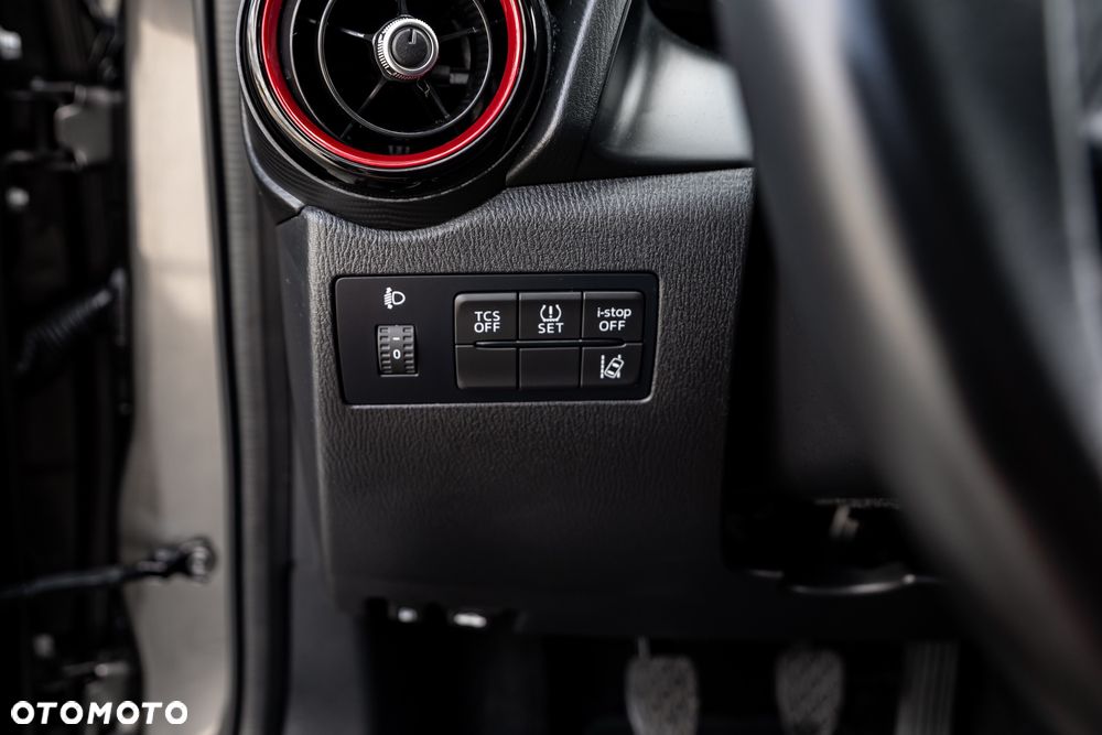 Mazda CX-3 SKYACTIV-G 120 FWD Sports-Line - 27