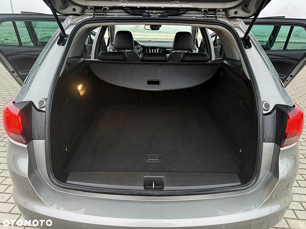 Opel Astra 1.4 Turbo Start/Stop 120 Jahre - 20