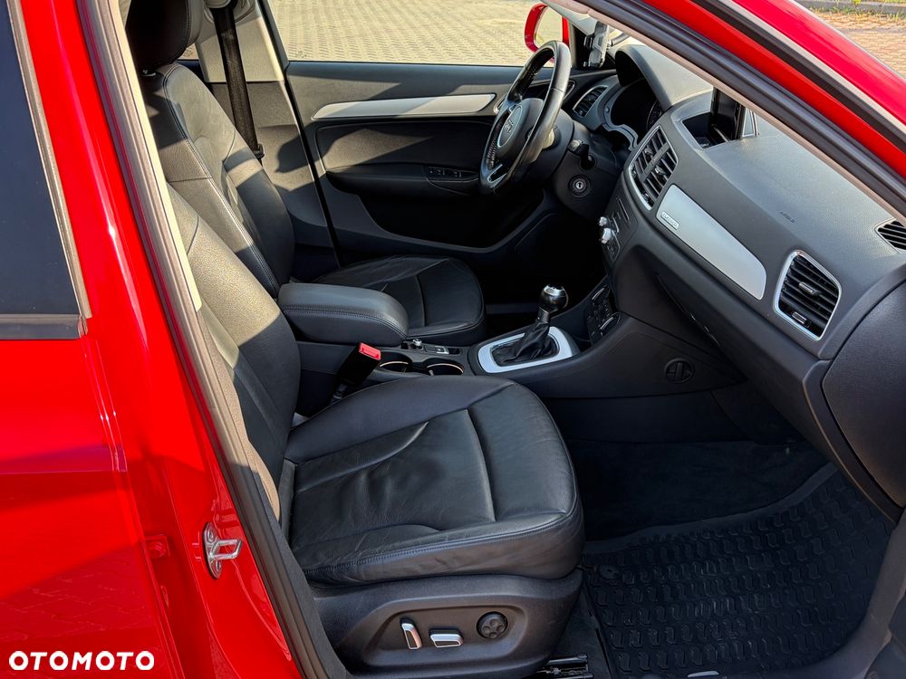 Audi Q3 - 30