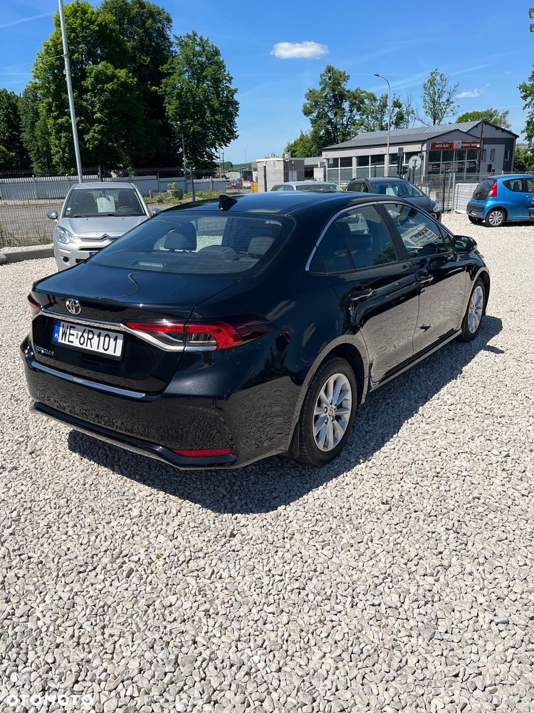 Toyota Corolla - 4