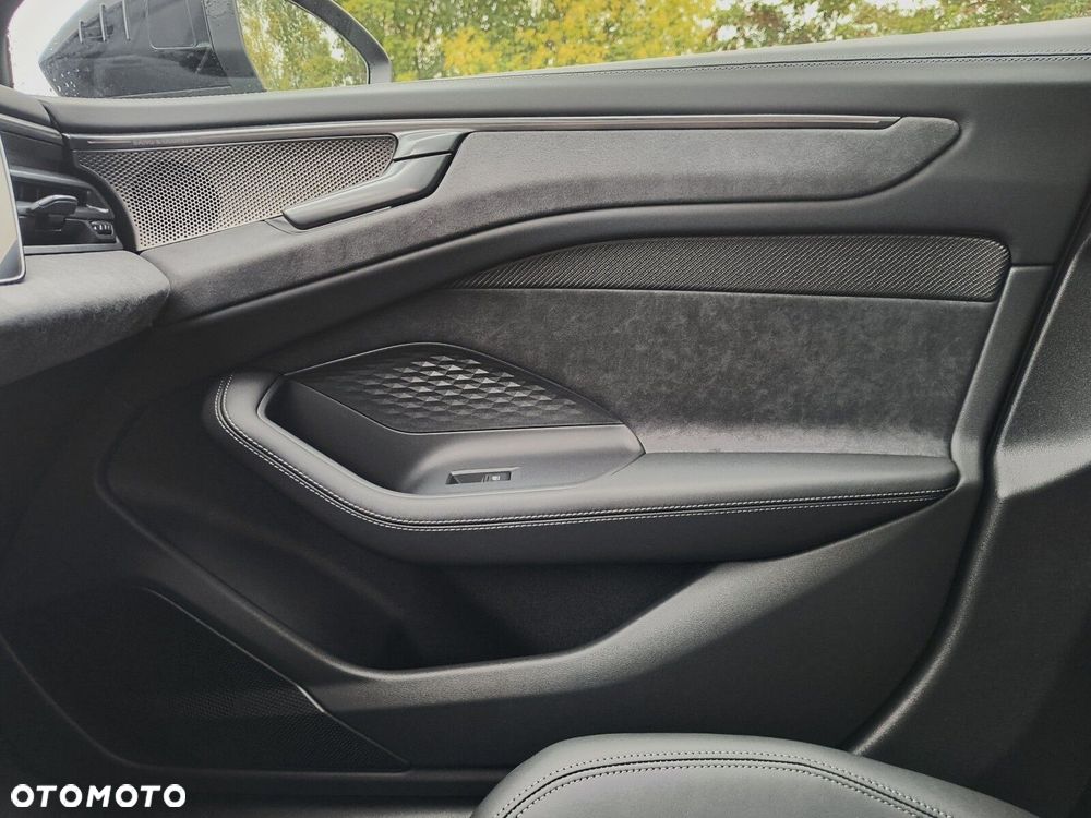 Audi A6 Allroad - 19