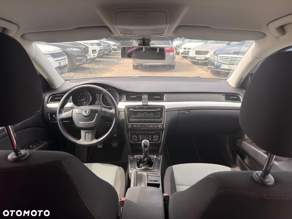 Skoda Superb 1.8 TSI Comfort - 9