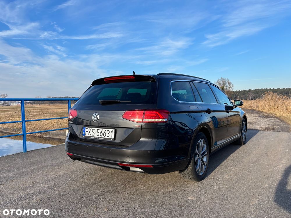 Volkswagen Passat - 10