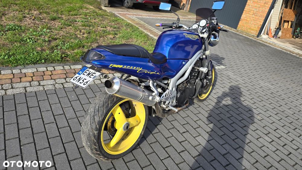 Triumph Speed Triple - 3