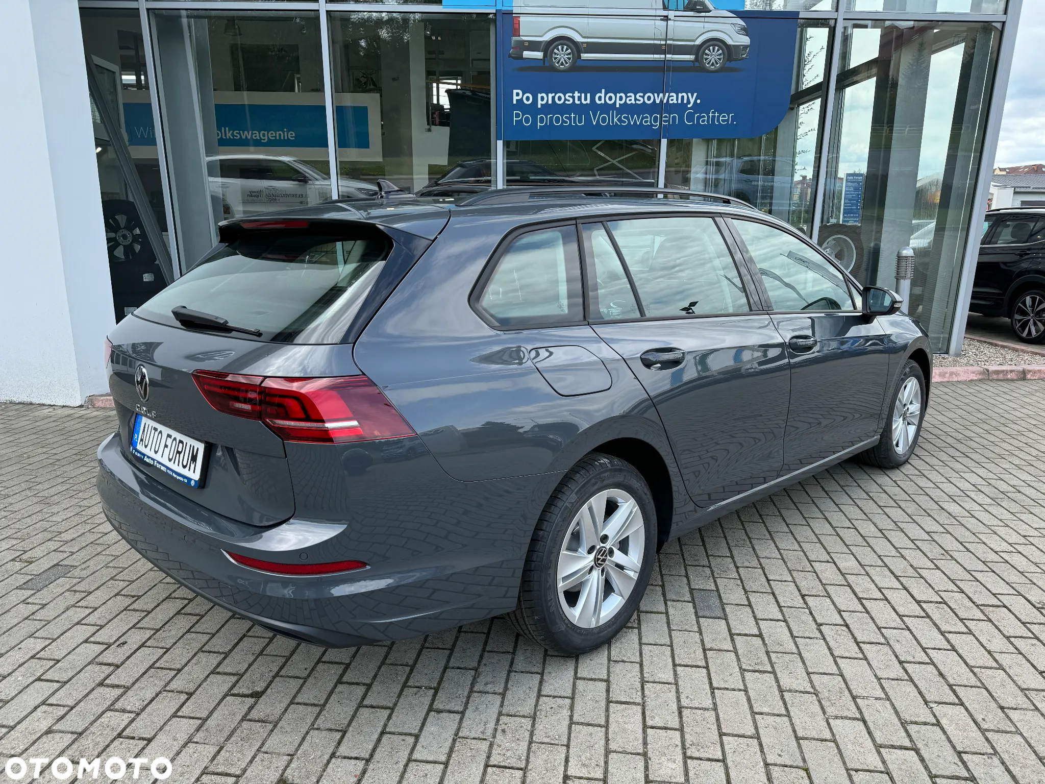 Volkswagen Golf - 6
