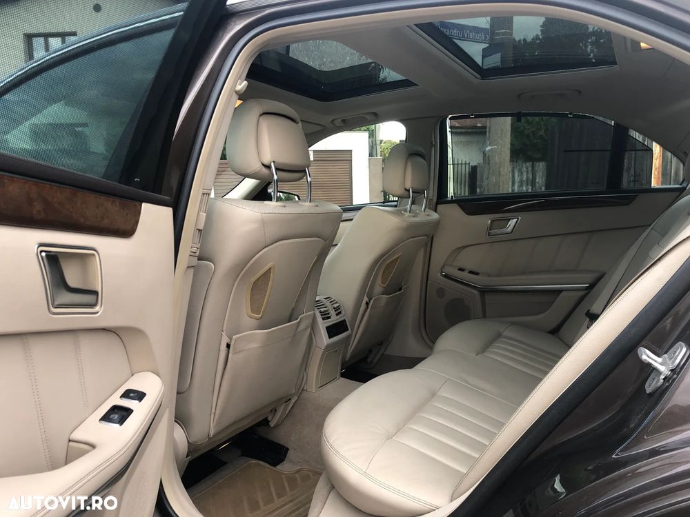 Mercedes-Benz E 2013 photo 5
