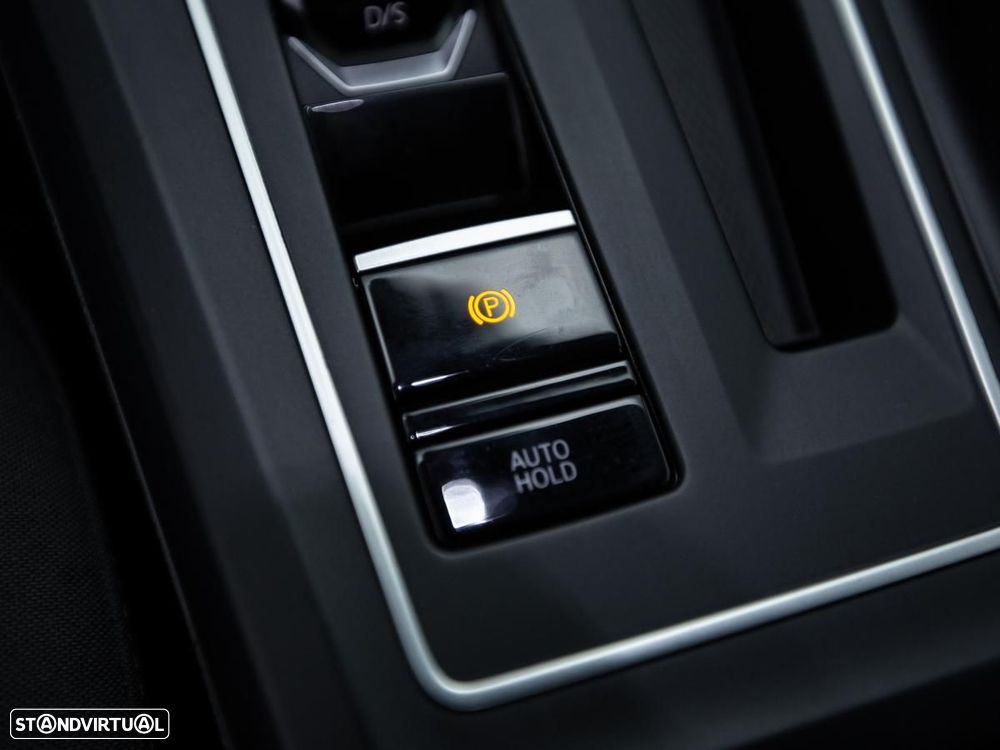 VW Golf Variant 2.0 TDi Life DSG - 17