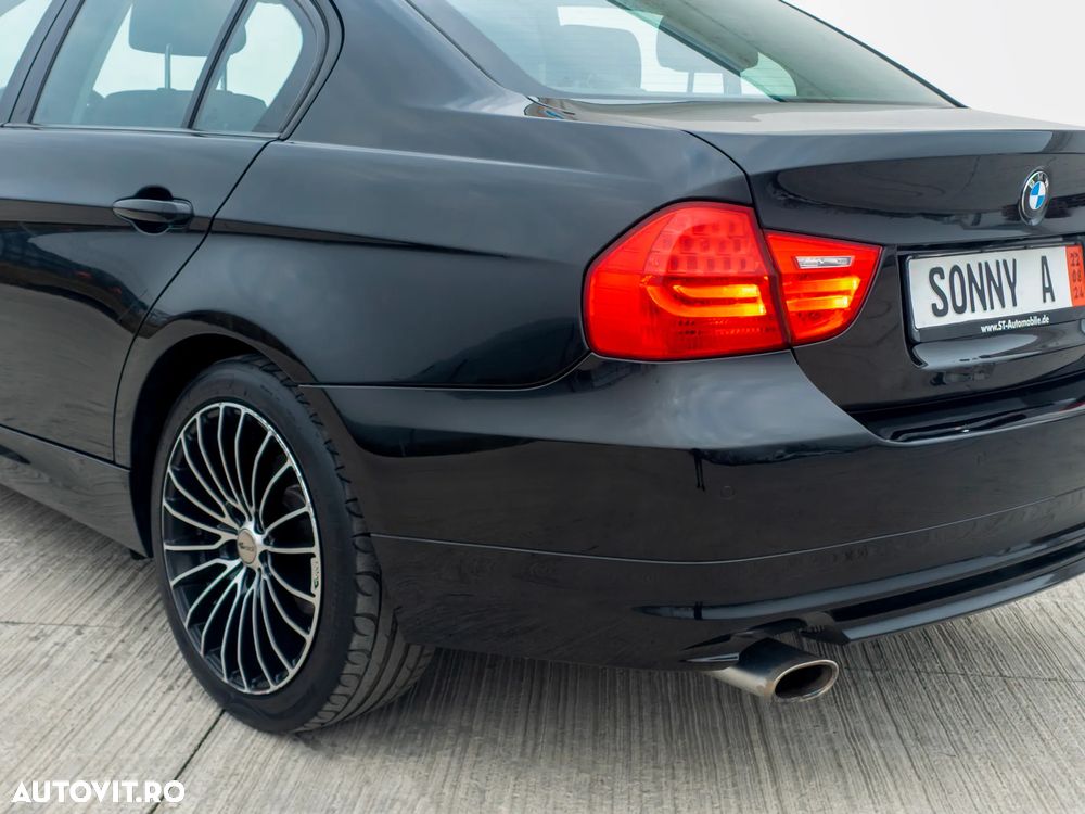 BMW Seria 3 320d - 16