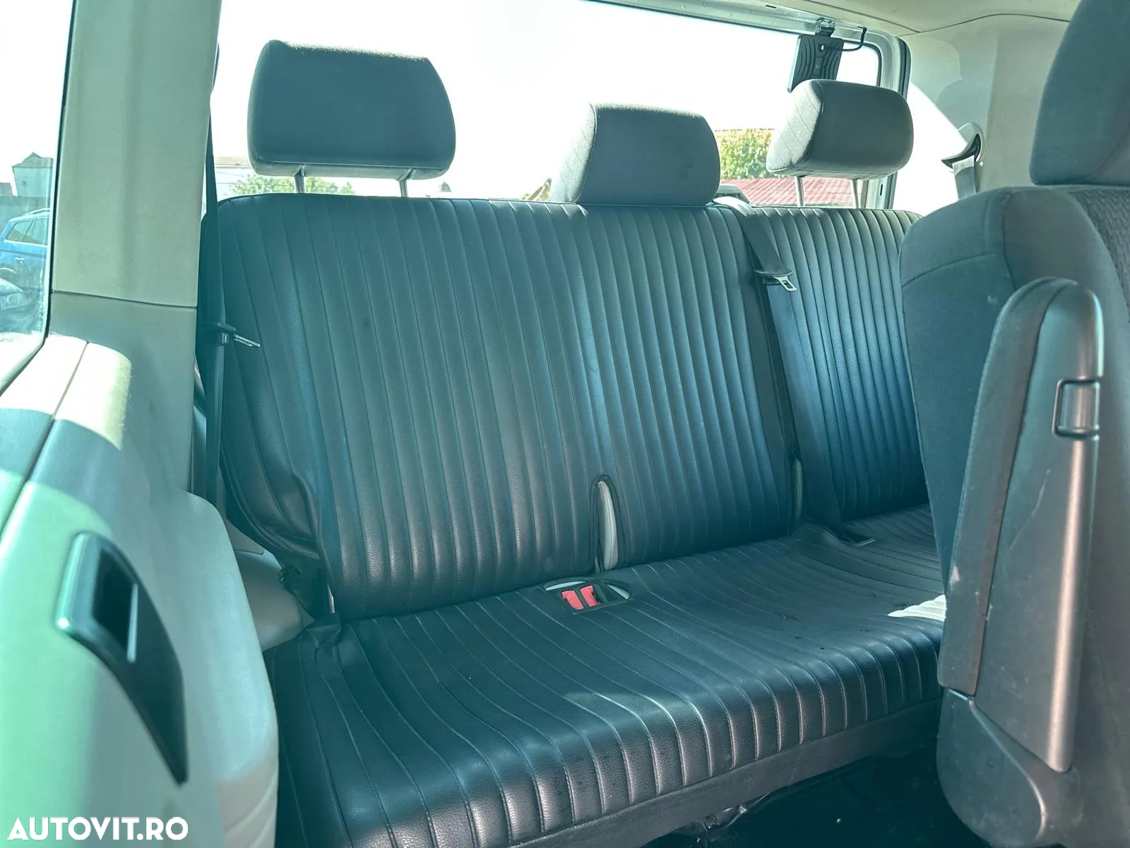 Volkswagen Caravelle T6 2.0 TDI LR Trendline DSG 4M - 30