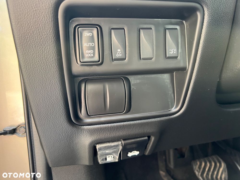 Renault Koleos 2.0 dCi Initiale Paris 4x4 X-Tronic - 16