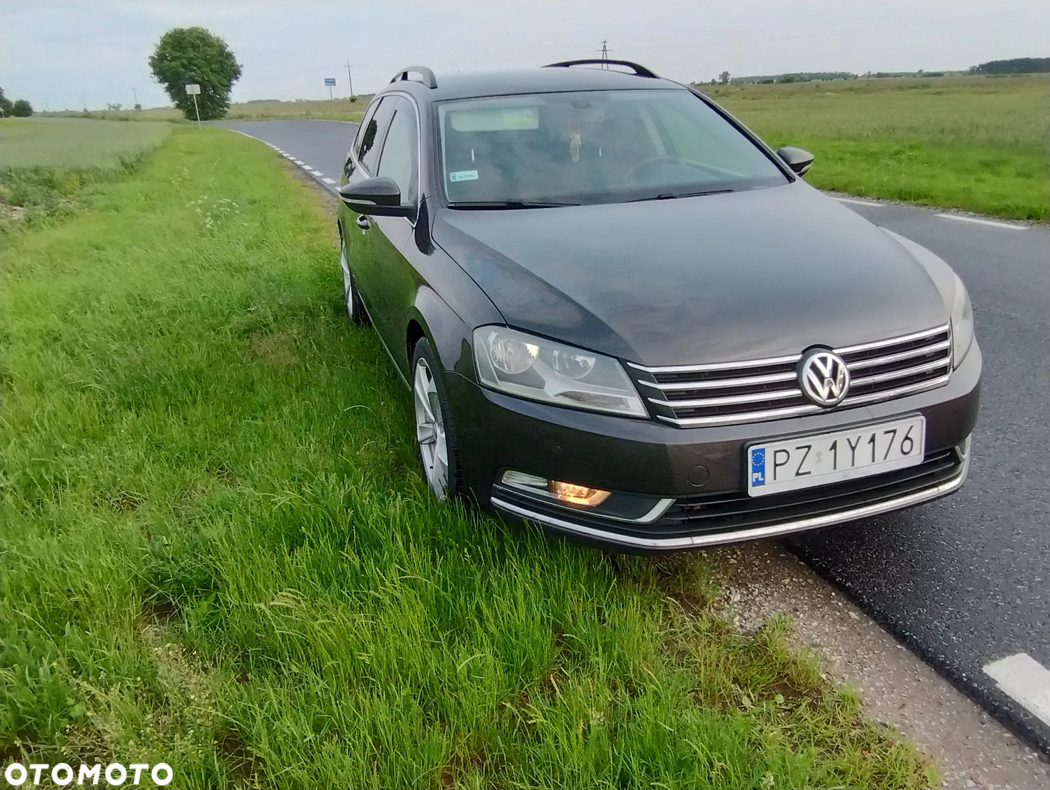 Volkswagen Passat 2.0 TDI Comfortline - 4