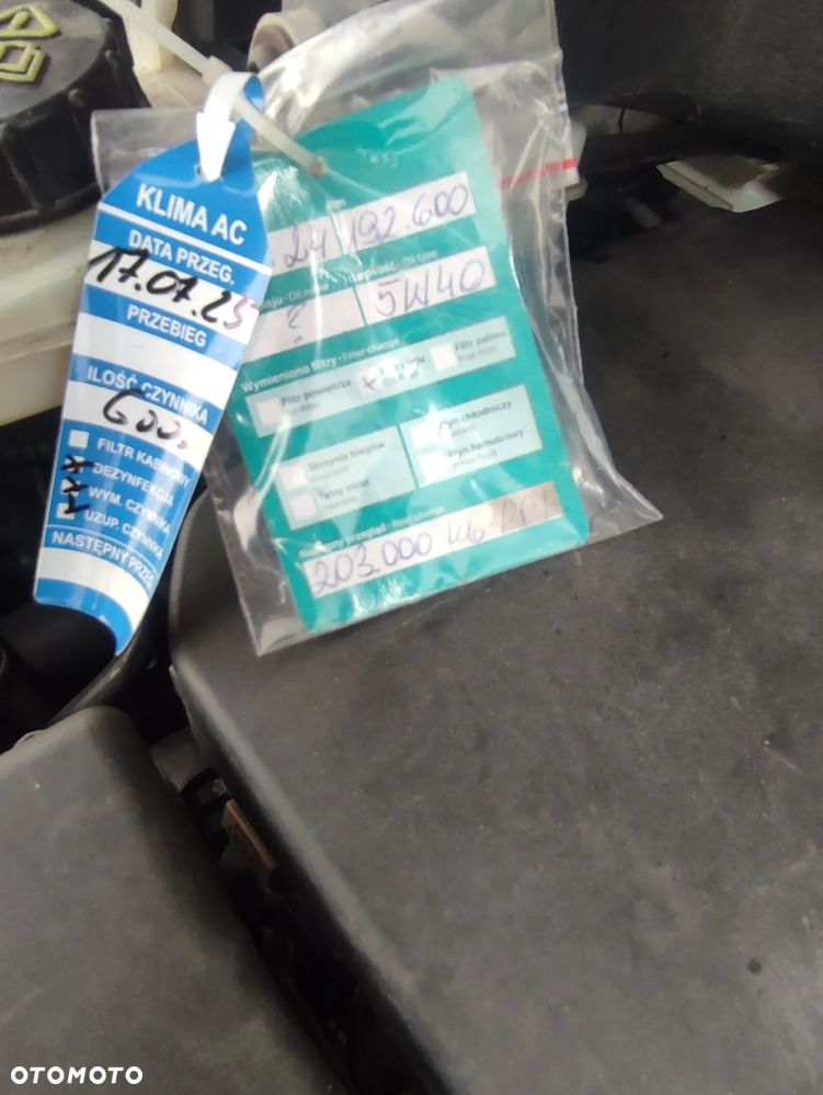 Ford C-MAX 1.8 Ghia - 25