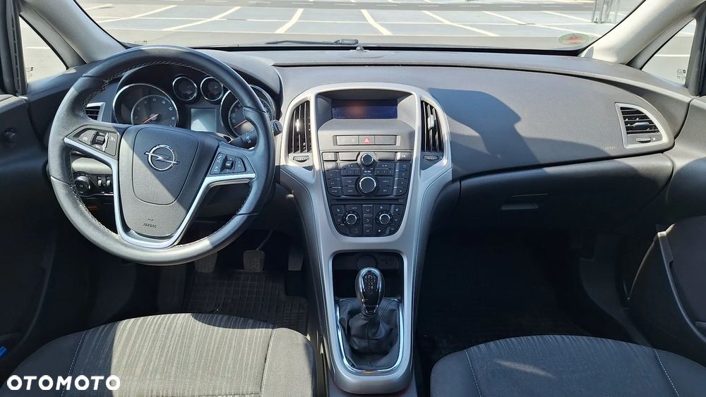 Opel Astra 1.6 Style - 10
